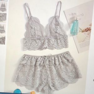 SHEIN Light Gray Lingerie Set